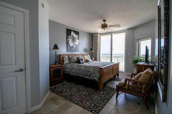 Master bedroom with King bed
