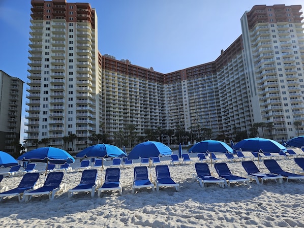 Beach chairs for rent