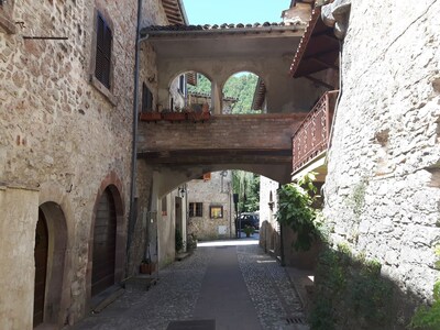 Cozy apartment-suite historic stone and beams, 'Casa de Trucchia'