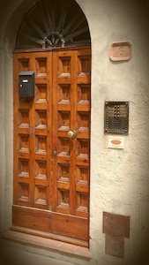 "The apartment you were looking for in the heart of San Gimignano" .... book it now!