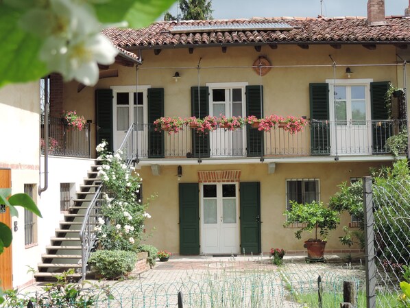 Exterior detail