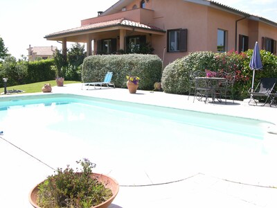 Casa para vacaciones en Bracciano San Celso con piscina