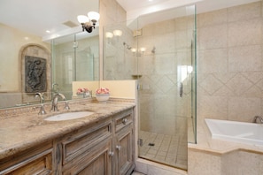 Wonderful walk in shower and large jacuzzi.