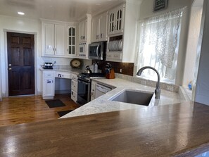 Kitchen quartz countertops.