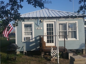 Post Hurrican Harvey without front sun roof and damaged paint