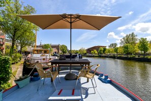 Buiten dineren