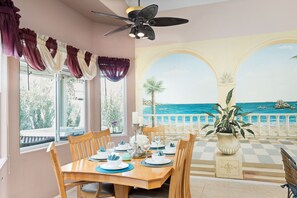 Daytime Dining Room & Mural