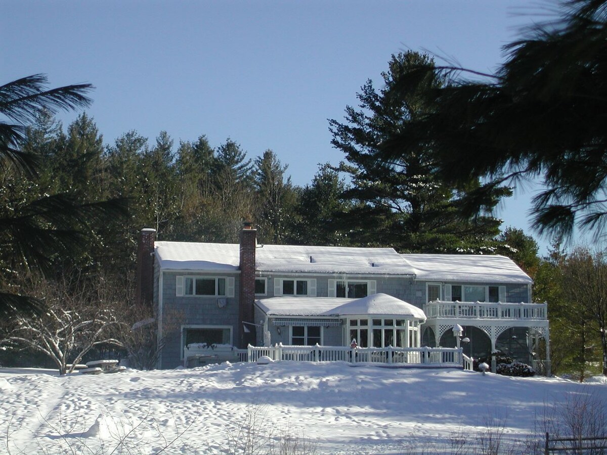 Main Image