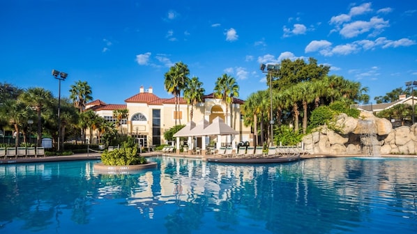 Fountains pool
