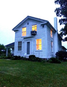 Charming Civil War Era Farmhouse