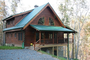 Side entry porch