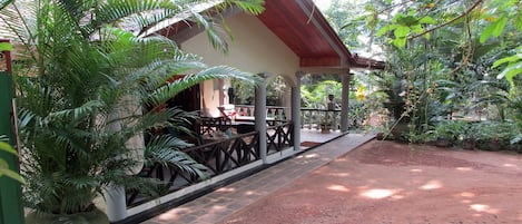 Bungalow Thilina