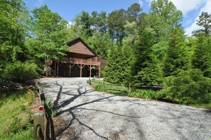 Buckeye Cabin