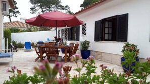 Cottage Terrace