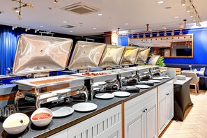 朝食ビュッフェ
