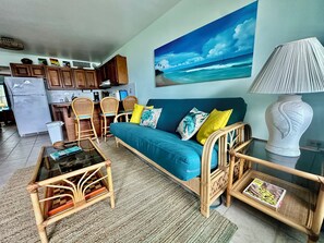 Double sleeper in living area