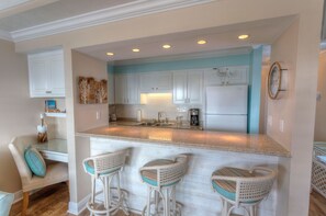 Very well equipped kitchen