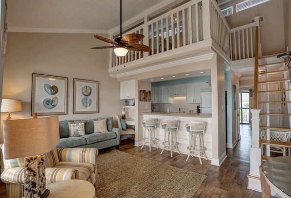 Panama Breeze of Sunswept Condominiums' cozy living area.
