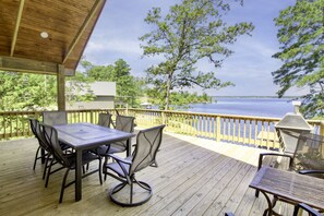 Just a normal relaxing day on the deck overlooking Majestic Toledo Bend!   