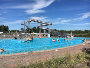 Utomhuspool