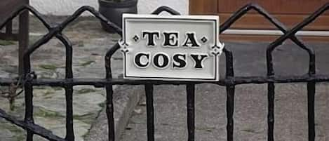 Tea Cosy name plate