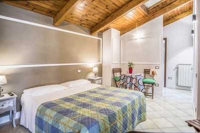 family-friendly, Sorrento-Center, Parking-Included, WI-FI