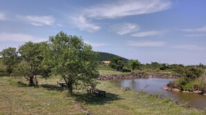 Utsikt mot landet från boendet