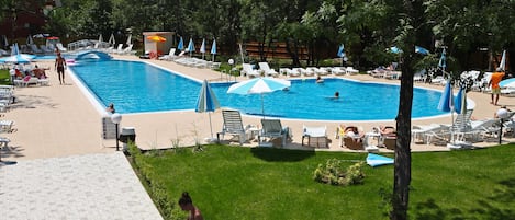 Piscina exterior
