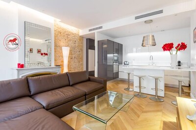 74m2 außergewöhnliche Designer-Wohnung in Place Bellecour (Centre Ville) 2 Schlafzimmer