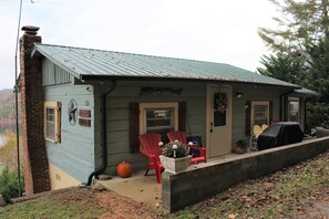 Awesome Year Round Lake View