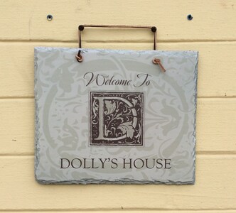 You will receive a warm welcome and be treated like family at Dolly's House.