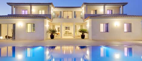 Wunderschöne Villa in der NÀhe von Playa de Muro