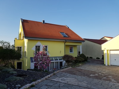 ELW sunny, terrace, up to 13 Schlafpl. 134 sqm living space in a family house