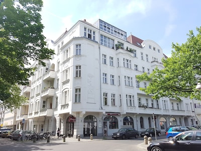 Apt "Gasteiner" with EXTRAS - 2 bedroom box spring beds & office desk - 24h check-in