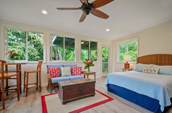 High Ceiling, lots of windows and natural light