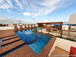 Upper Deck for relaxing by the pool or checking out ocean views