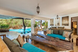 Sitting area