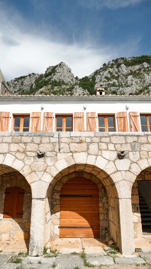 Exterior detail