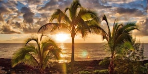 Sunrise at Pali Hale