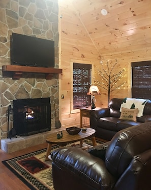 Enjoy the Beauty of the Stacked stone Fireplace 