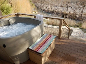 Hot Tub overlooking the Guadalupe River