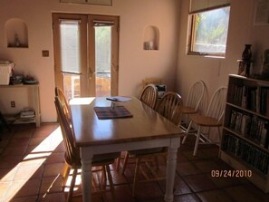 Interior-dining area, opens to patio 