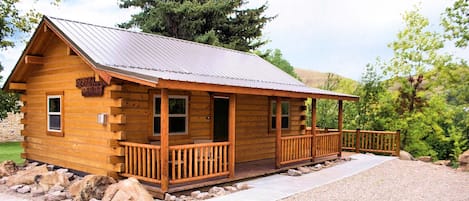 The Belt Creek Cabin