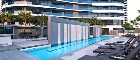 Piscine extérieure