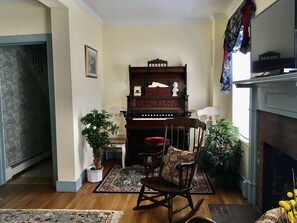 Front House Living Room Organ and Television