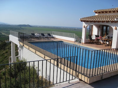 Villa con piscina privada y espectaculares vistas al mar y a la montaña cerca de Pego y Denia Costa Blanca