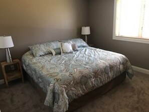 Lower Level Bedroom - King size bed