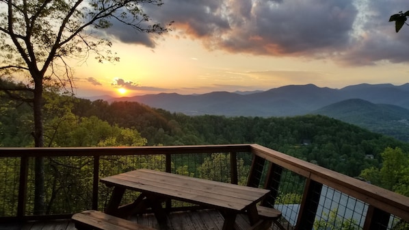 Relaxing sunset at High Top Cabin