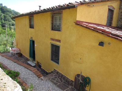 casa de campo en las colinas de Lucca