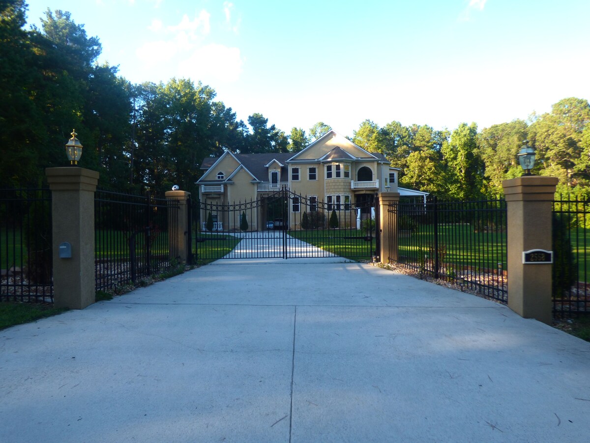 Main Image